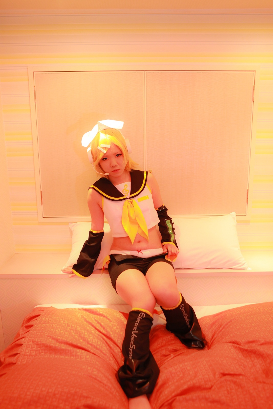 [Cosplay]  Vocaloid - Hot Kagamine Rin Naked